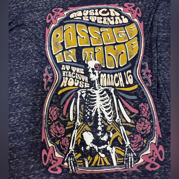 Torrid T Shirt - Picture 5 of 6